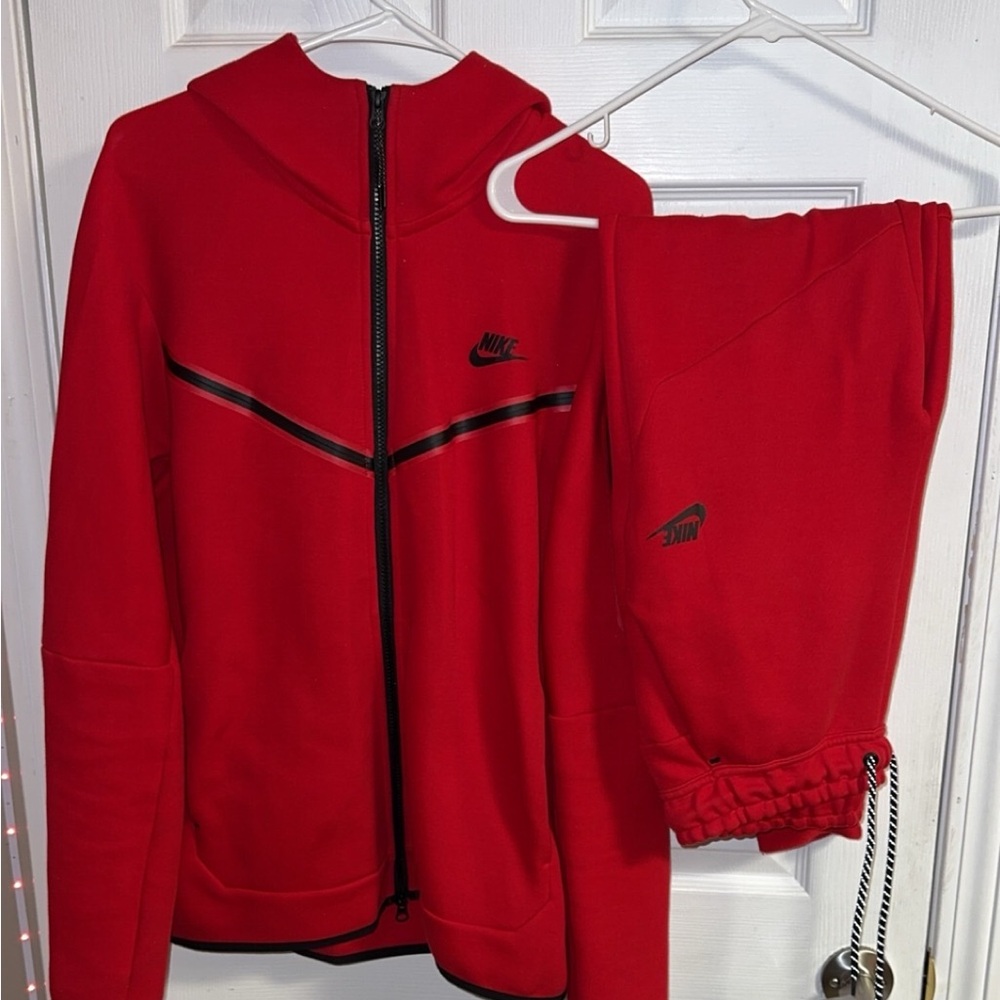 nike tech fleece